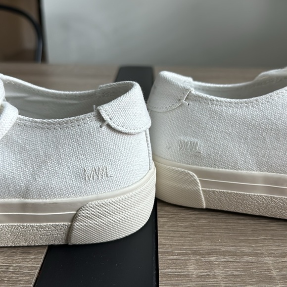 NWOT Madewell Low-Top Canvas Sneakers - Picture 5 of 6